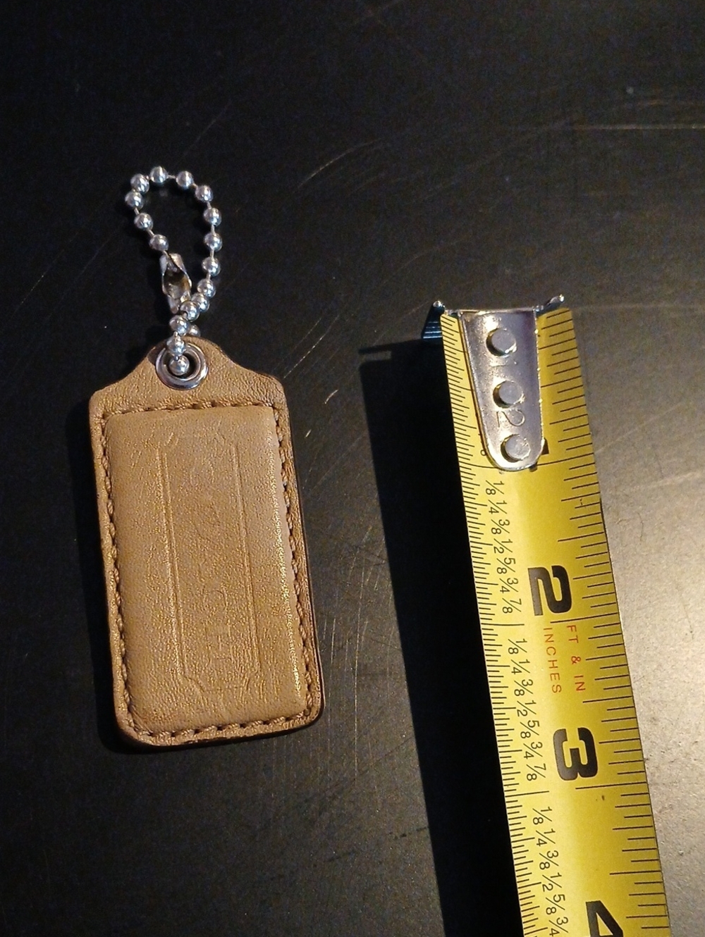 Coach Hangtag Gray Or Taupe